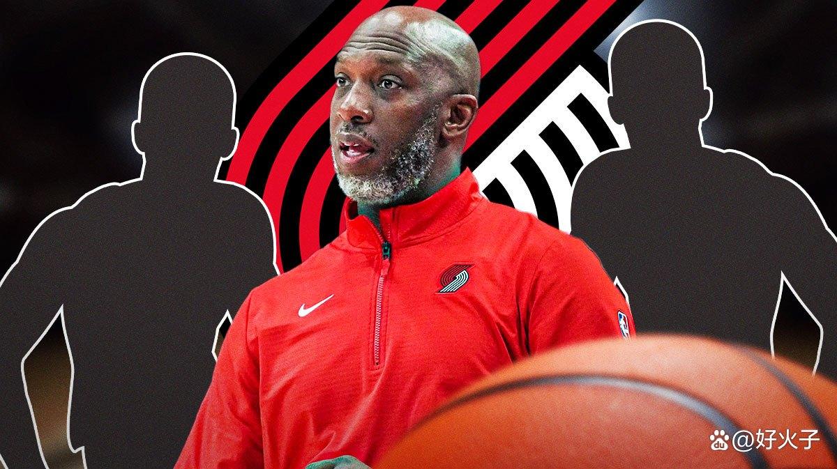 包含转会期波特兰开拓者调整名单以备NBA季后赛；战术微调环节打磨；气氛紧张；年轻球员得到机会的词条